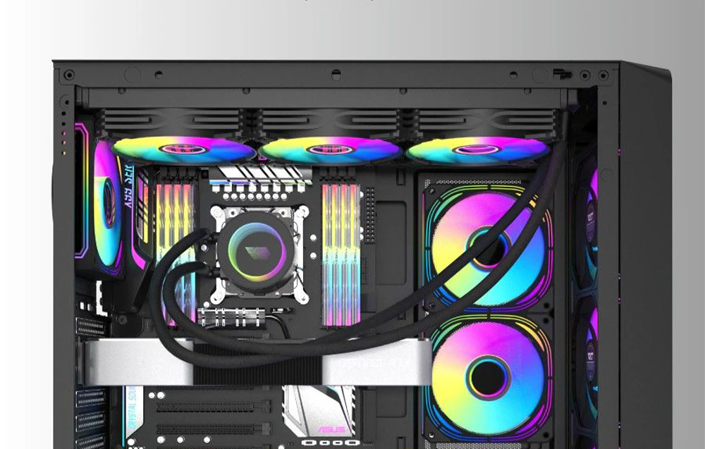 Carcasă de computer cu ventilatoare cu iluminare RGB.