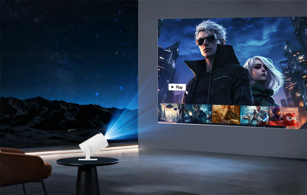 Un proiector așezat pe o masă proiectează pe perete interfața unei platforme de streaming cu personaje din filme de animație și SF