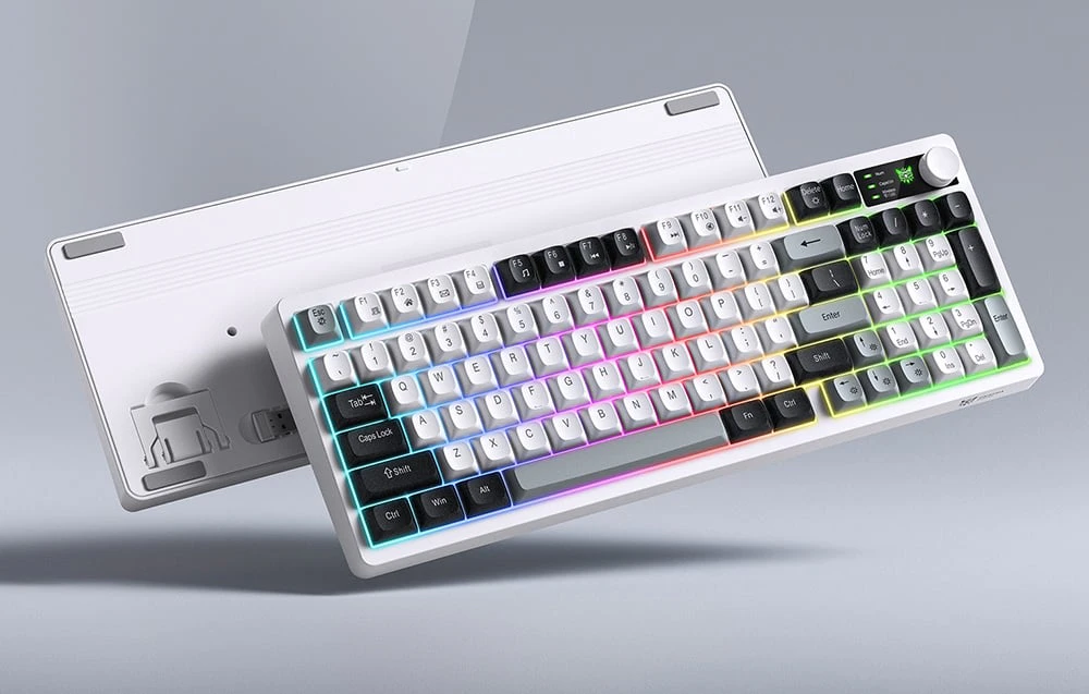 2 tastaturi de gaming iluminate pe un fundal gri