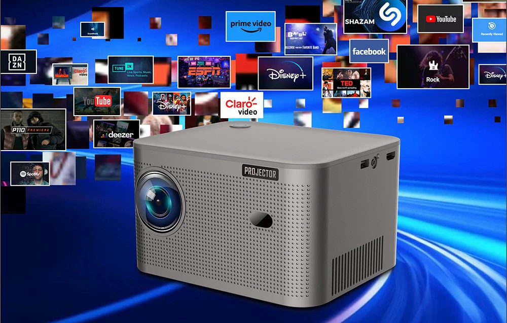 Un proiector Magcubic cu cuvântul „PROJECTOR” și pictograme ale aplicațiilor, inclusiv YouTube, Disney+ și Prime Video.