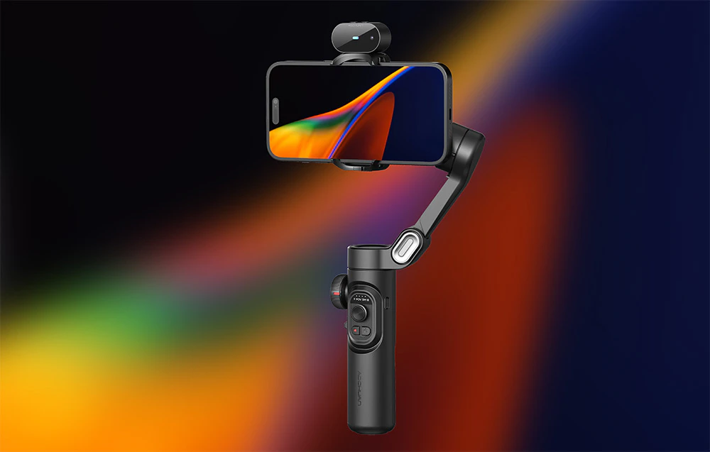 Un gimbal cu un smartphone și un modul în partea de sus, prezentat pe un fundal întunecat, cu un gradient multicolor.