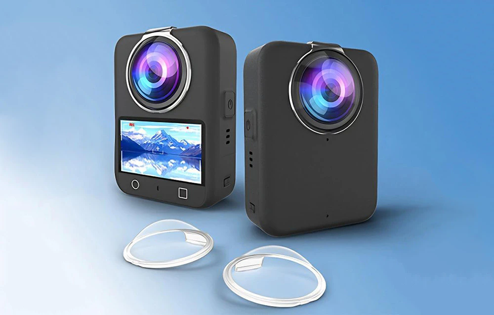 Două camere negre de 360 de grade și două capace pentru obiective pe fundal albastru