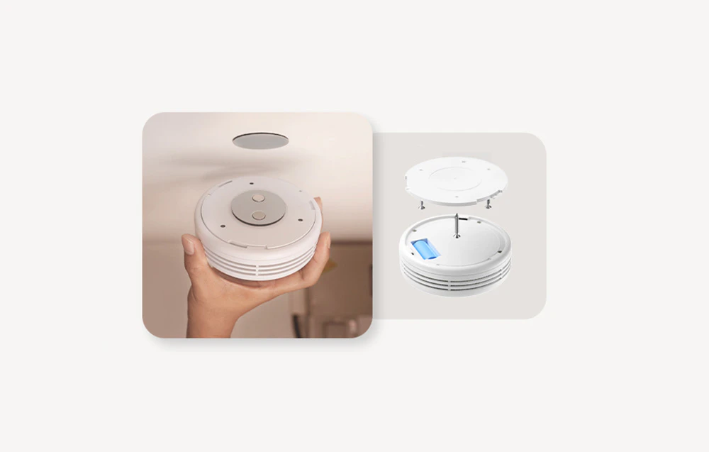 Două imagini care prezintă partea inferioară a unui detector de fum cu magneți de montare și o diagramă a interiorului dispozitivului cu o baterie