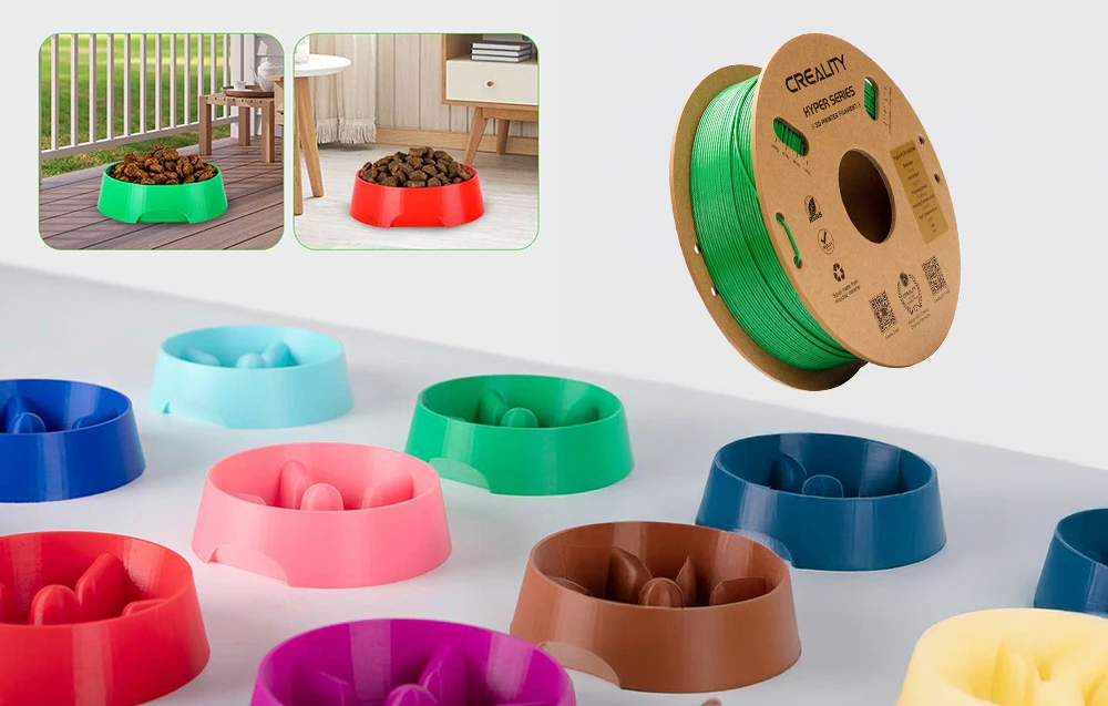 Boluri colorate pentru animale și o bobină de filament verde Creality Hyper Series