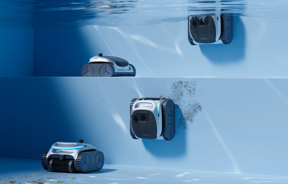 Roboți de curățare care funcționează simultan pe fundul și pereții piscinei sub apă