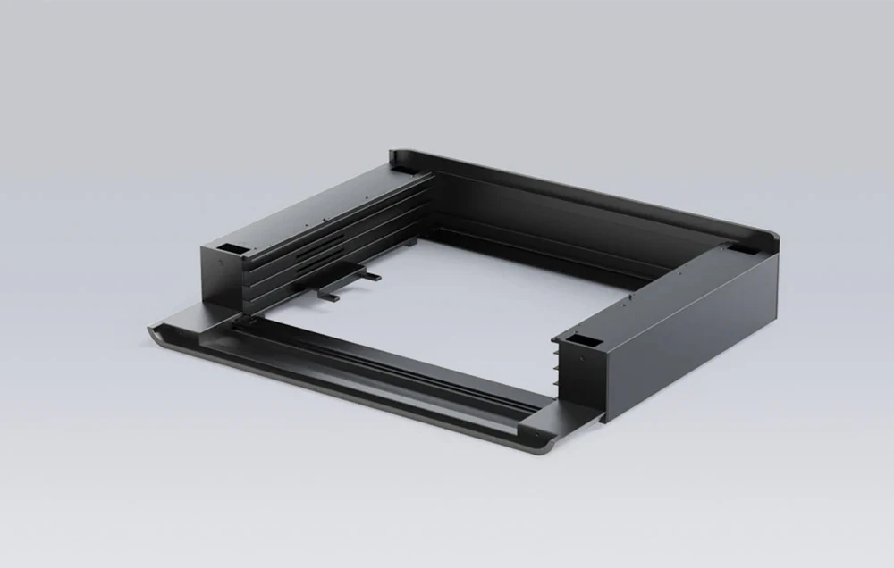 Platformă rotativă metalică goală în vedere în perspectivă