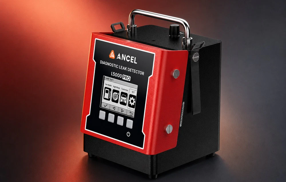 Detector digital de scurgeri Ancel L5000 Pro într-o carcasă roșie și neagră, fotografiat dintr-un unghi pe un fundal întunecat