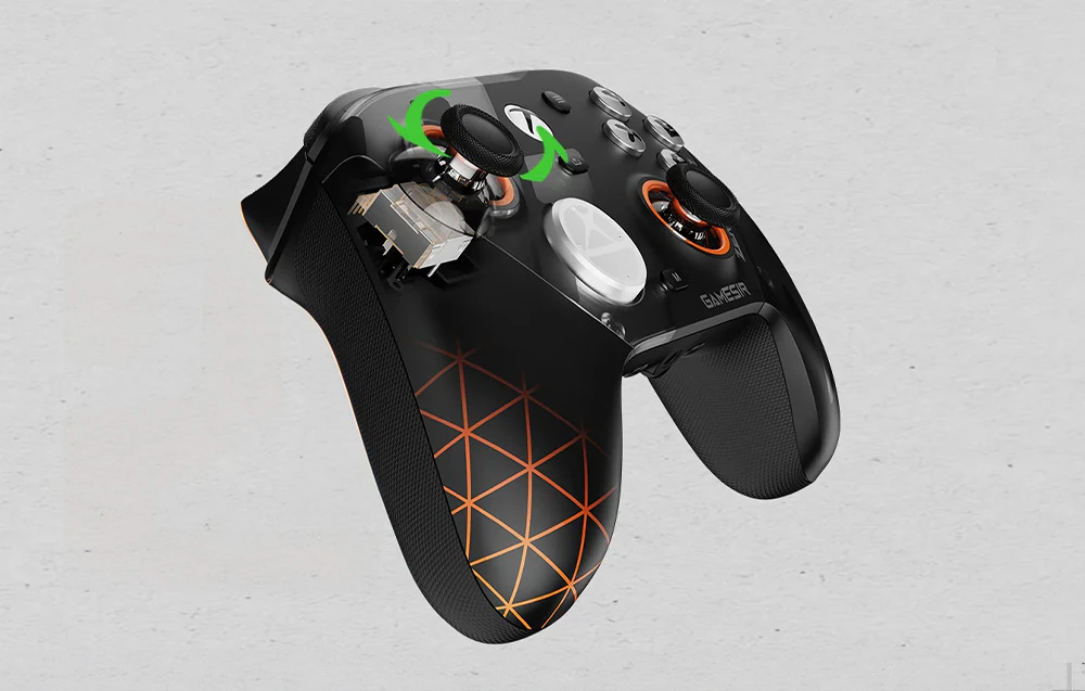 Controler de jocuri negru cu butonul analogic detașabil care plutește deasupra mânerului, cu mecanism de atașare vizibil.