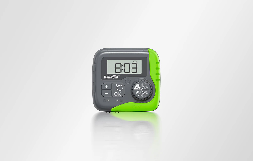 Controler de irigare RainPoint compact, de culoare gri-verde, cu afișaj LCD și buton de selectare a funcțiilor