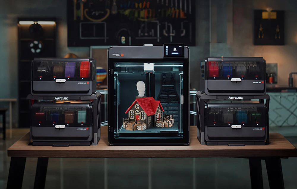 Imprimantă 3D și sisteme de alimentare cu filament pe un birou din lemn într-un atelier