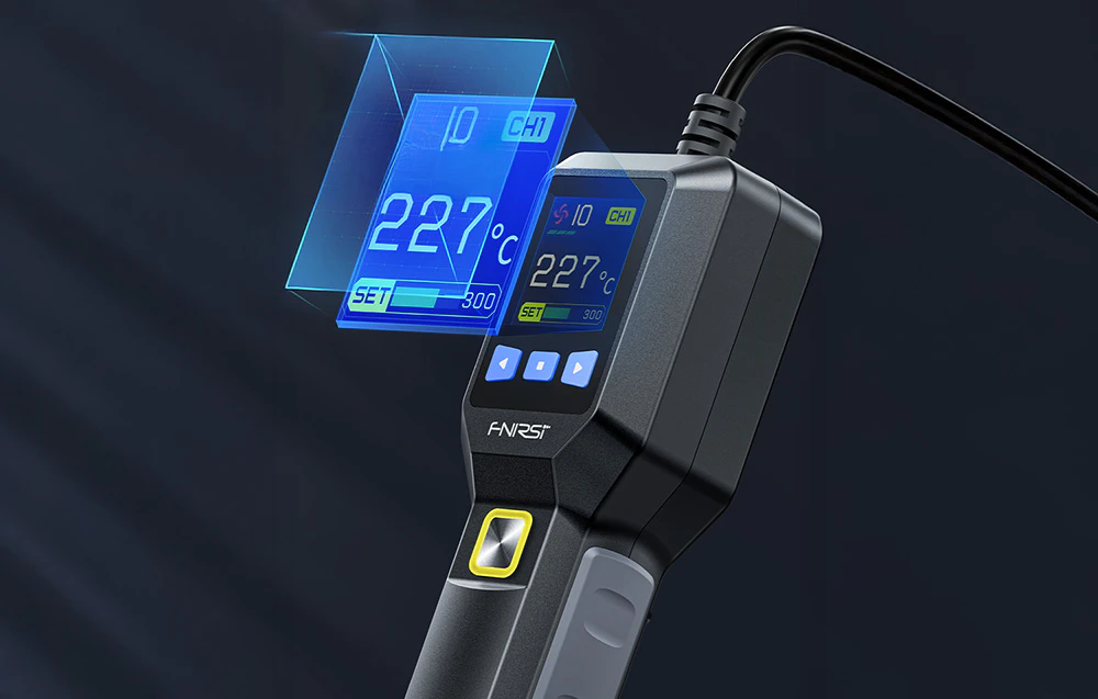 Pistol de căldură FNIRSI cu un afișaj care indică o temperatură de 227 °C și o setare țintă de 300 °C.