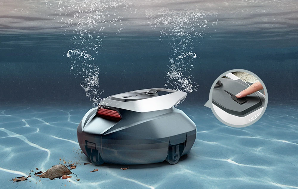 Robotul de piscină fără fir Ultenic Pooleco 10 în timpul funcționării sub apă, cu un prim-plan al comutatorului de alimentare