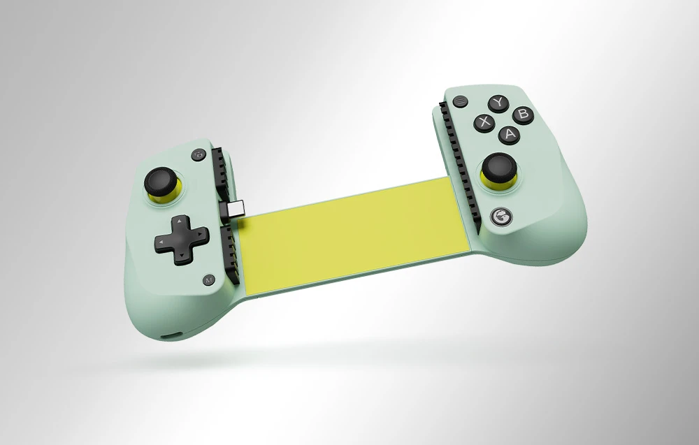Controler GameSir verde fără dispozitiv, prezentat în unghi pe un fundal luminos.
