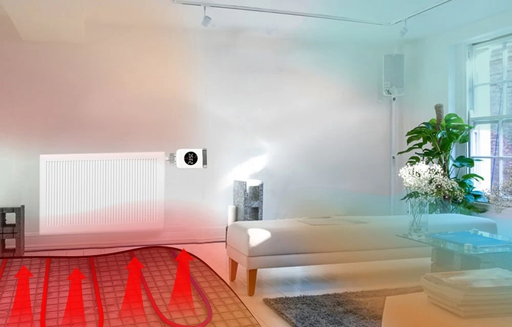 Vizualizarea distribuției căldurii în sufragerie de la radiator și de la încălzirea prin pardoseală controlată de capul termostatic.