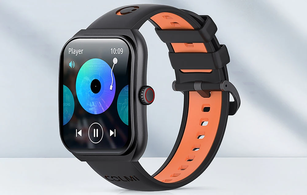 Smartwatch negru cu player muzical pornit.