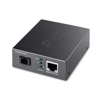 "10/100/1000 Mbps RJ45 to 1000 Mbps Single-mode SC WDM Bi-Directional Fiber Converter PORT: 1× Gigabit SC Port, 1× Gigabit RJ45 Port (Auto MDI/MDIX) SPEC: Full-duplex, Tx:1550 nm, Rx:1310 nm, Up to 2 km, Chassis TL-FC1420 rack-mountable"