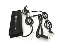12-32VDC INPUT ISOLATED/FORKLIFT - DC/DC ADAPTER