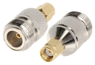 Adaptor SMA-RP mufă - N mamă, SMA-W-RP/N-G, 50 Ω