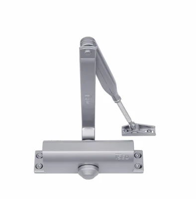 AMORTIZOR HIDRAULIC DE USA ISEO ARGINTIU 37L100003; Forță de inchidere: EN 2/3/4 selectabila pentru usi cu latimea de până la 1.100 mm (forta fixa EN 3 în configurație cu brațe paralele pentru uși cu lățimea de până la 950 mm); Dimensiune selectabila