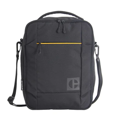 Borseta CATERPILLAR Code - Hex Go, material 420D hexagonal, buzunar cu fermoar - negru "CAT-83769-01"