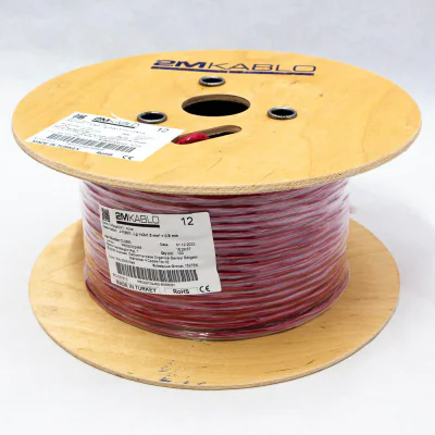 "Cablu incendiu JY(St)Y...Lg 1x2x1.5 mm² + 0.8 producator 2M Kablo, 3T11A045046-06ADiametru fir : 1.5 mmConductor torsadati in perechi infasurate in banda PET, ecranaj Al/PET, cupru 100%Culori fire:  VDE 0815Manta: PVC, culoare RAL3000-rosuAmbalare: 