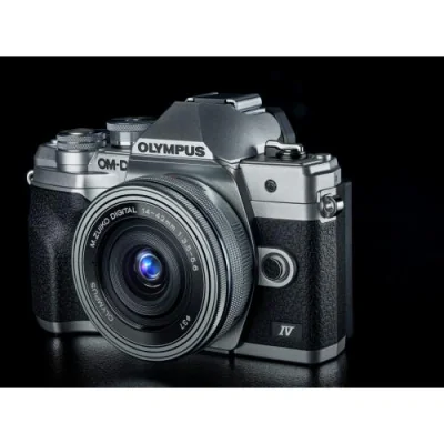CAMERE foto Olympus E-M10 Mark IV 1442 EZ Pancake Kit slv/slv "V207132SE000"