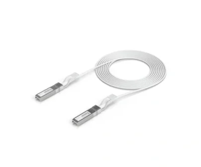 "Direct attach cable with auto link opti