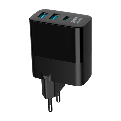 GEMBIRD 3-port 30W GaN USB fast charger 2x USB-A + USB -Type-C LCD black