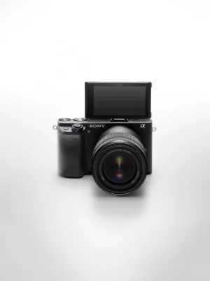 Kit SONY Alpha A6400 Mirrorless 24.2MP, ISO 32000 (Extins: 102400), 1/4000s, 4K @30fps, SD/SDHC/SDXC, Rafala 11cps, WiFi/Bluetooth/NFC, Senzor APS-C, Montura Sony E, Obiectiv 16-50mm, F3.5-5.6