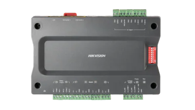 Master controler pentru lift Hikvision DS-K2210, management pana la 128 de etaje, 20000 carduri si 50000 evenimente, suporta  pana la 2 cititoare RS-485 sau 2 cititoare Wiegand, comunicare: TCP/IP si RS-485, configurare si management via web sau soft