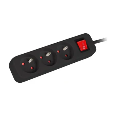 Prelungitor Lanberg cu 3 prize tip Franța, întrerupător, cablu 3 metri, din cupru, 2500 W, negru
