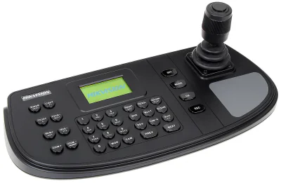 Tastatura Hikvision, DS-1006KI; 128 x 64 pixel screen displays all important information, 1 × USB 2.0, Serial Interface:RS-232, RS-422, RS-485, dimensiuni:435 × 193 × 110 mm, greutate:≤ 1 kg.